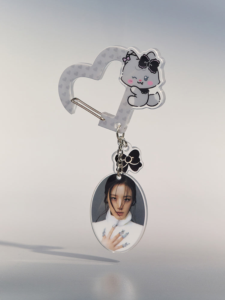 i-dle mini we are carabiner acrylic key ring