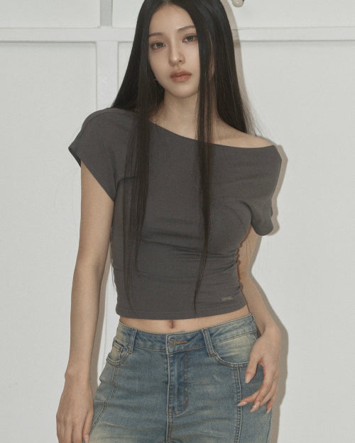 Back Strap T-shirt (charcoal)