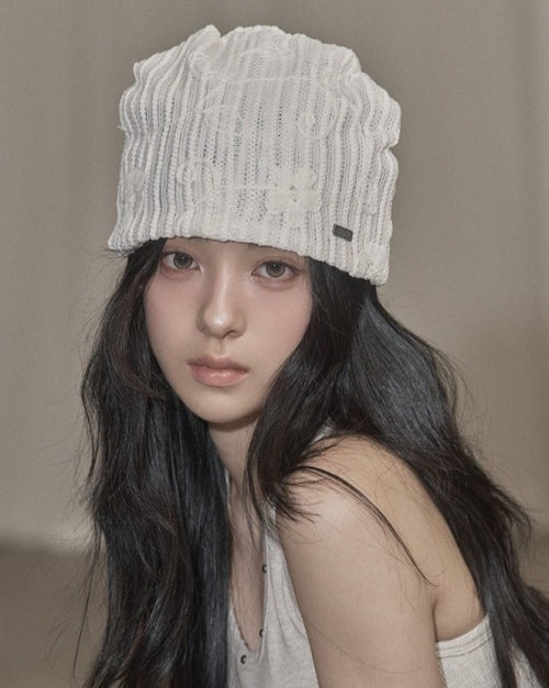 Flower Beanie (ivory)
