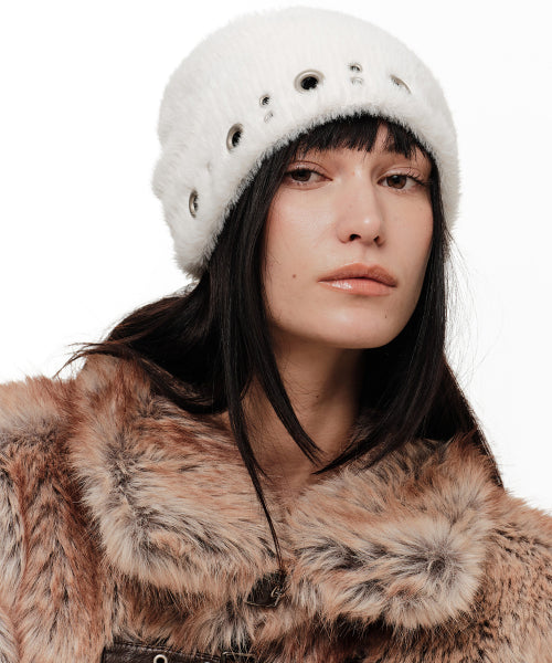 HUG STUD BEANIE (IVORY)