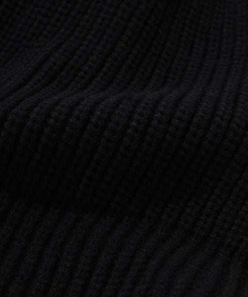 AUTHENTIC LEATHER WAPPEN ACRYLIC BEANIE