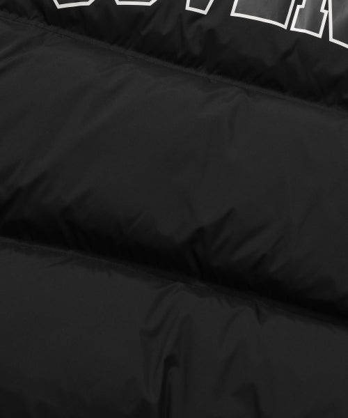 COLLEGE ARCH SHORT PUFFER