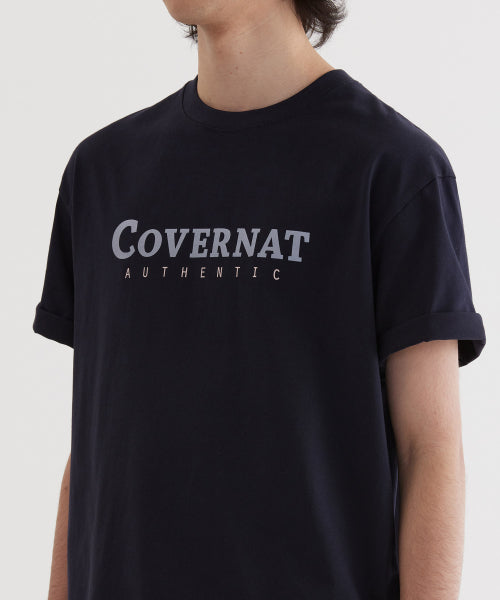 CENTER AUTHENTIC LOGO T-SHIRT