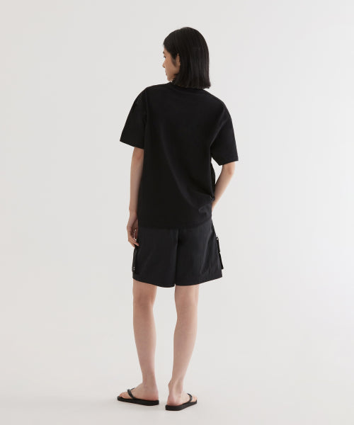 CENTER AUTHENTIC LOGO T-SHIRT