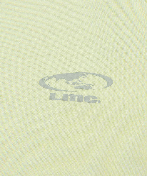 CURVED LINE TEE lime