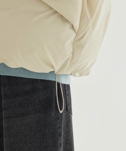 NON-QUILTED SHORT PUFFER
