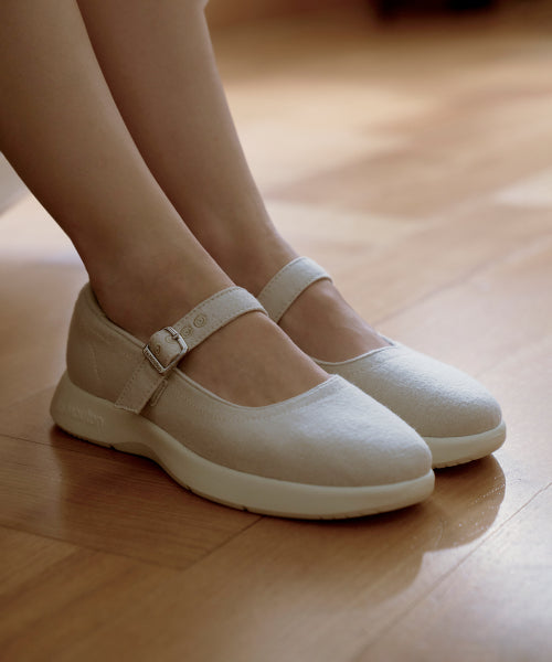 Let's go with Merino wool Meri-Jane sneakers