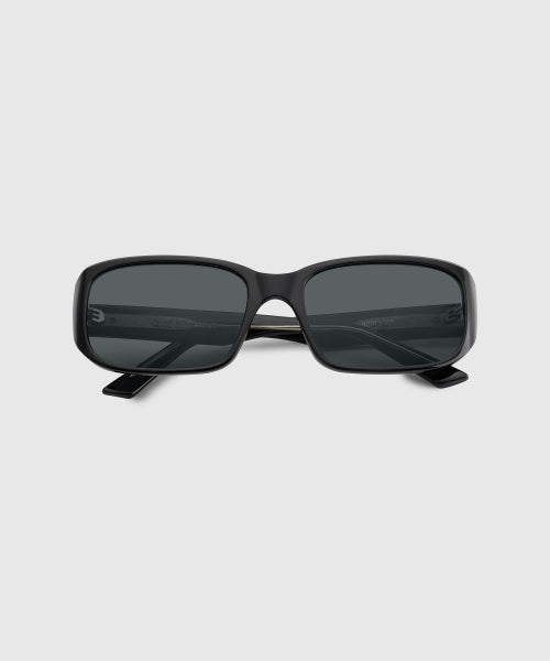 NOIR black