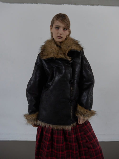 DUFFLE MUSTANG JACKET / BLACK
