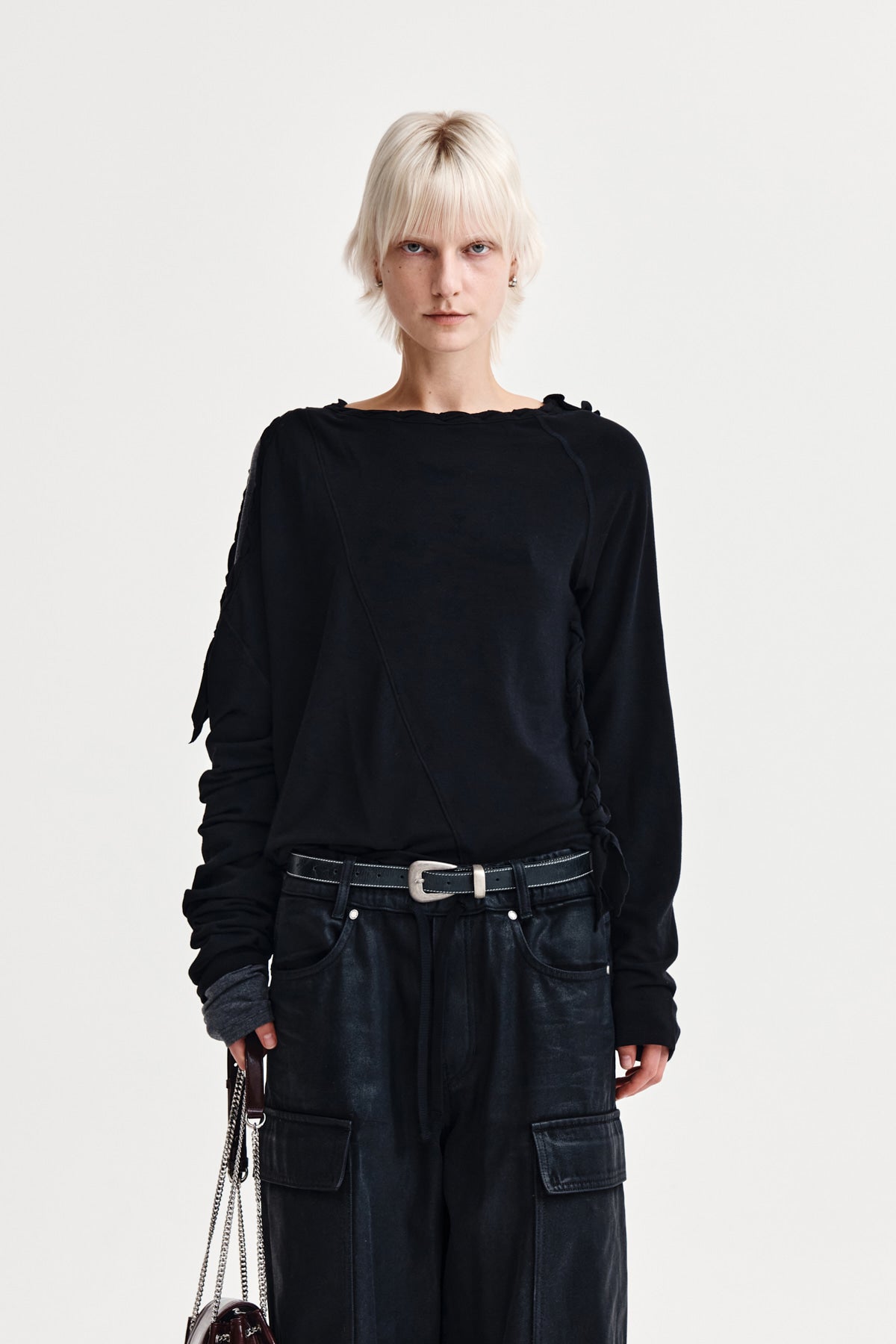 WEAVING LONG SLEEVE TOP IN BLACK