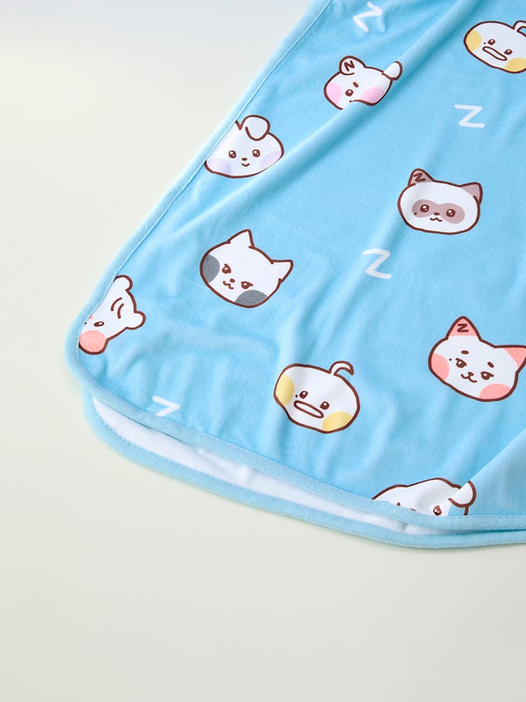 ZEROBASEONE, a blanket