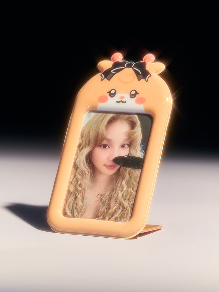 i-dle We are PVC Photo Card Holder Stand