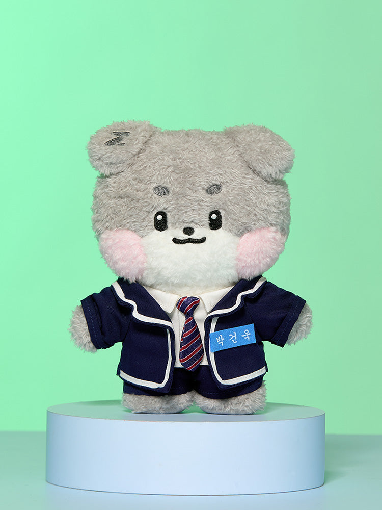 ZEROBASEEONE ZERO's school uniform closet