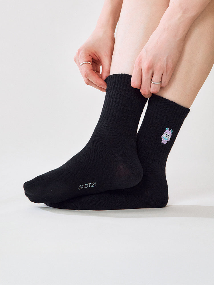 BT21 MANG Basic Lip Embroidery Socks