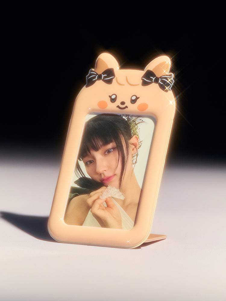 i-dle We are PVC Photo Card Holder Stand
