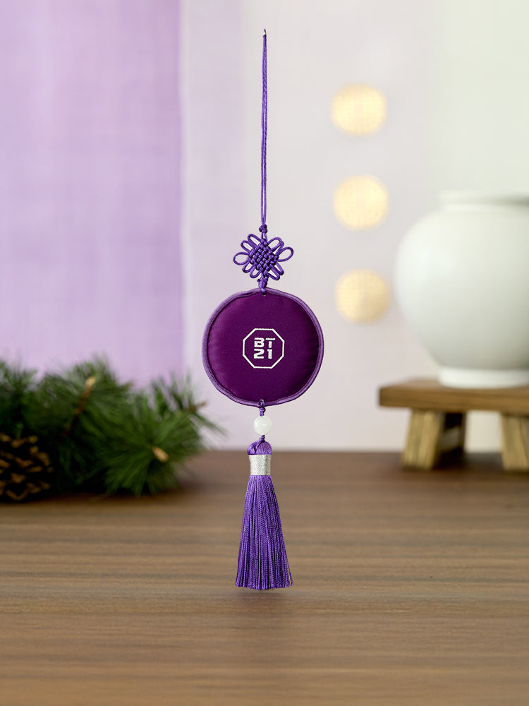 BT21 MANG Premium K Edition Embroidery Testle Keyring