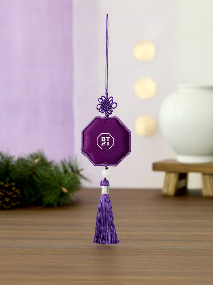 BT21 TATA Premium K Edition Embroidery Testle Keyring