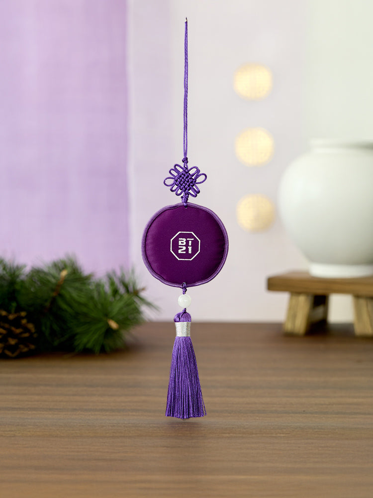 BT21 SHOOKY Premium K Edition Embroidery Testle Keyring