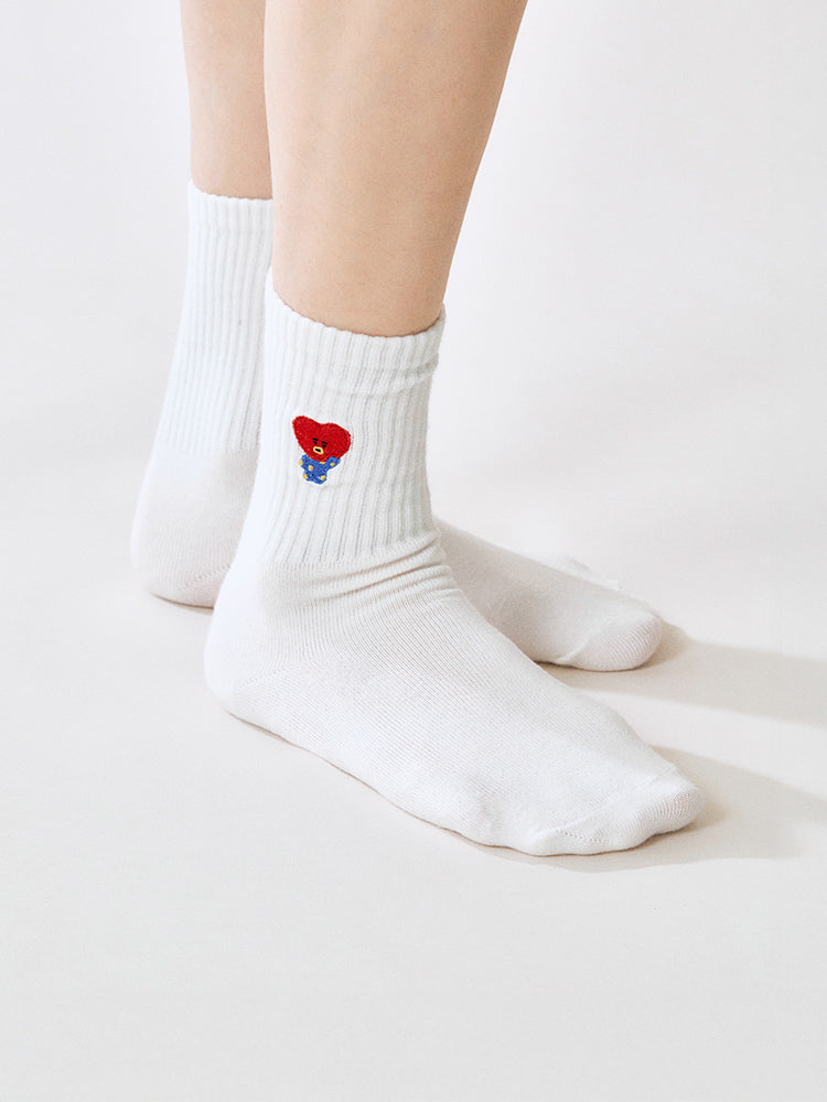 BT21 TATA Basic Lip Embroidery Socks