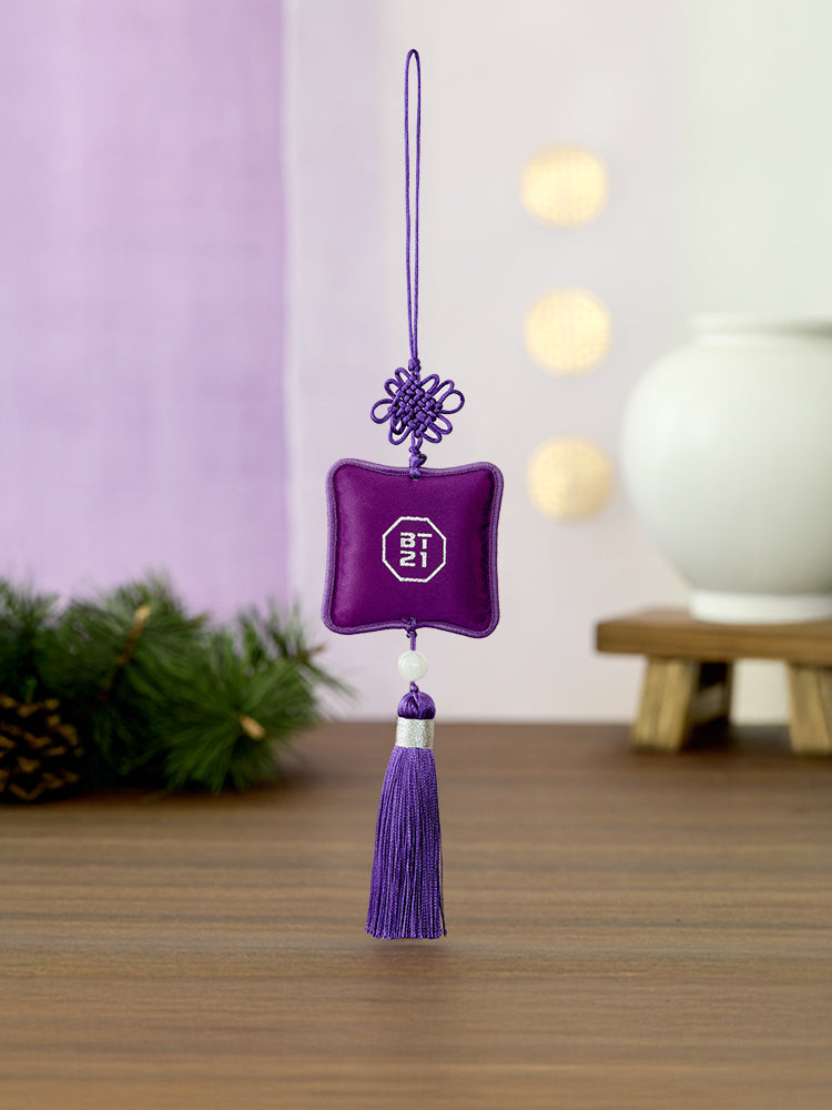 BT21 RJ Premium K Edition Embroidery Testle Keyring