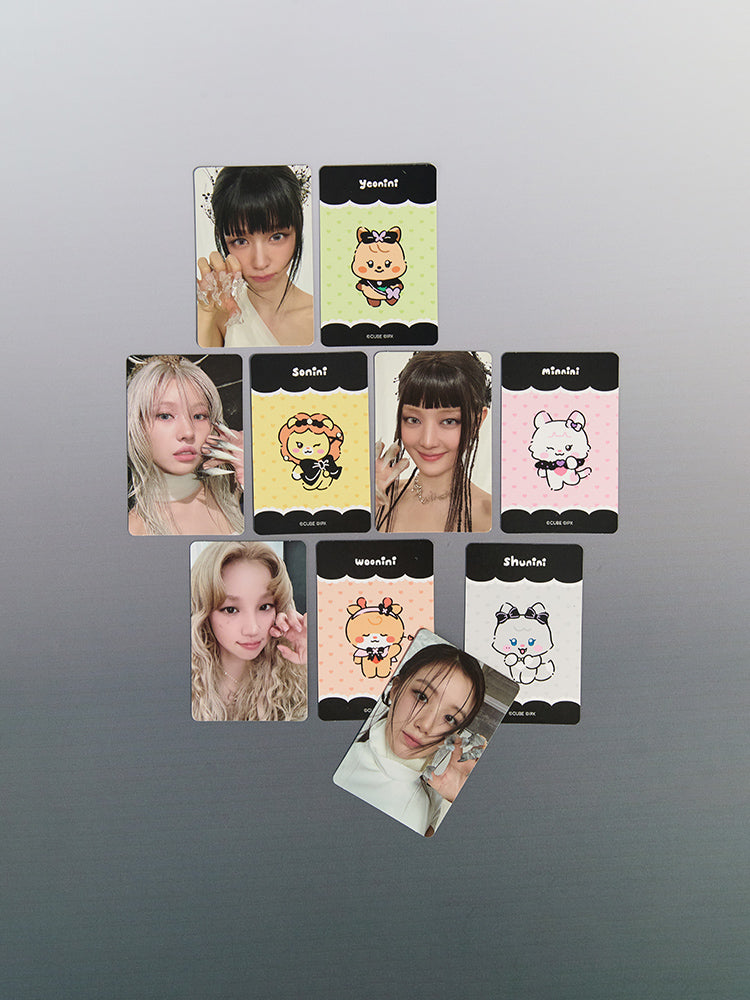 i-dle We are random photo card set (3 pieces)