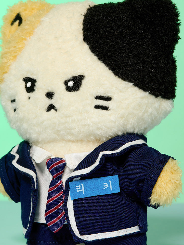 ZEROBASEEONE ZERO's school uniform closet