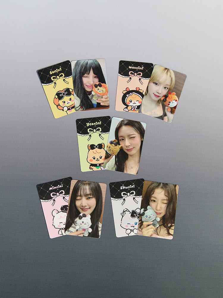 i-dle We are random photo card set (3 pieces)