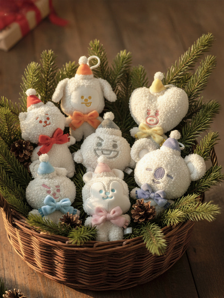 BT21 Snowman doll key ring