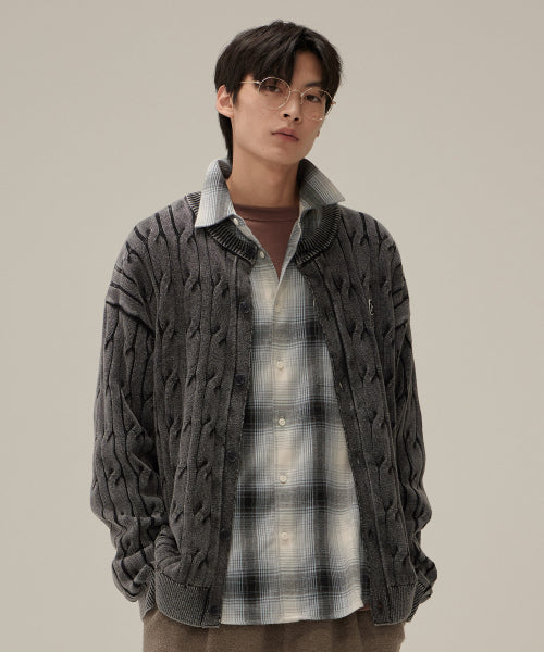 C LOGO CABLE STONE WASHING ROUNDNECK CARDIGAN
