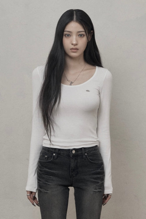 Basic U-neck T-shirt (ivory)