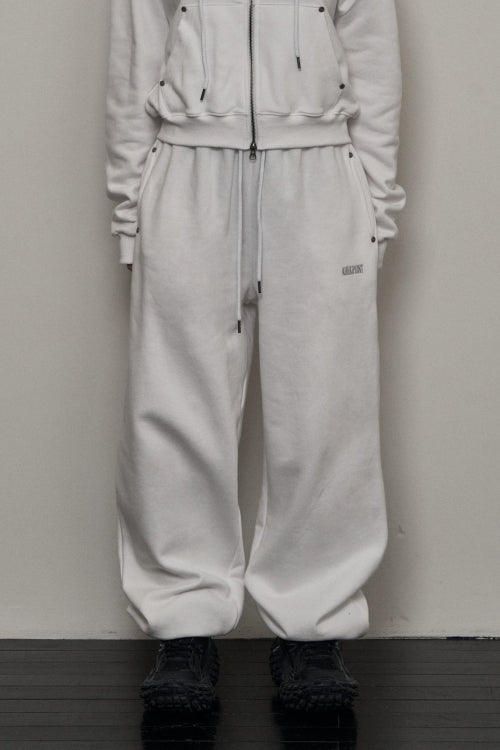 Rivet Jogger Pants (white)