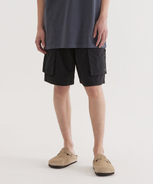 REGULAR-FIT TECH NYLON CARGO SHORTS