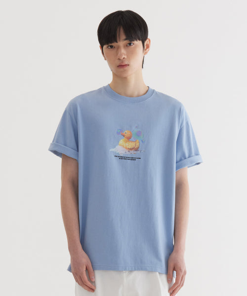 BUBBLE RUBBER DUCK GRAPHIC T-SHIRT