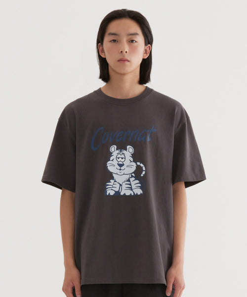 SOUVENIR GRAPGIC T-SHIRT 4