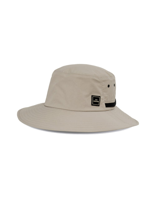 Light Beige for the change of seasons