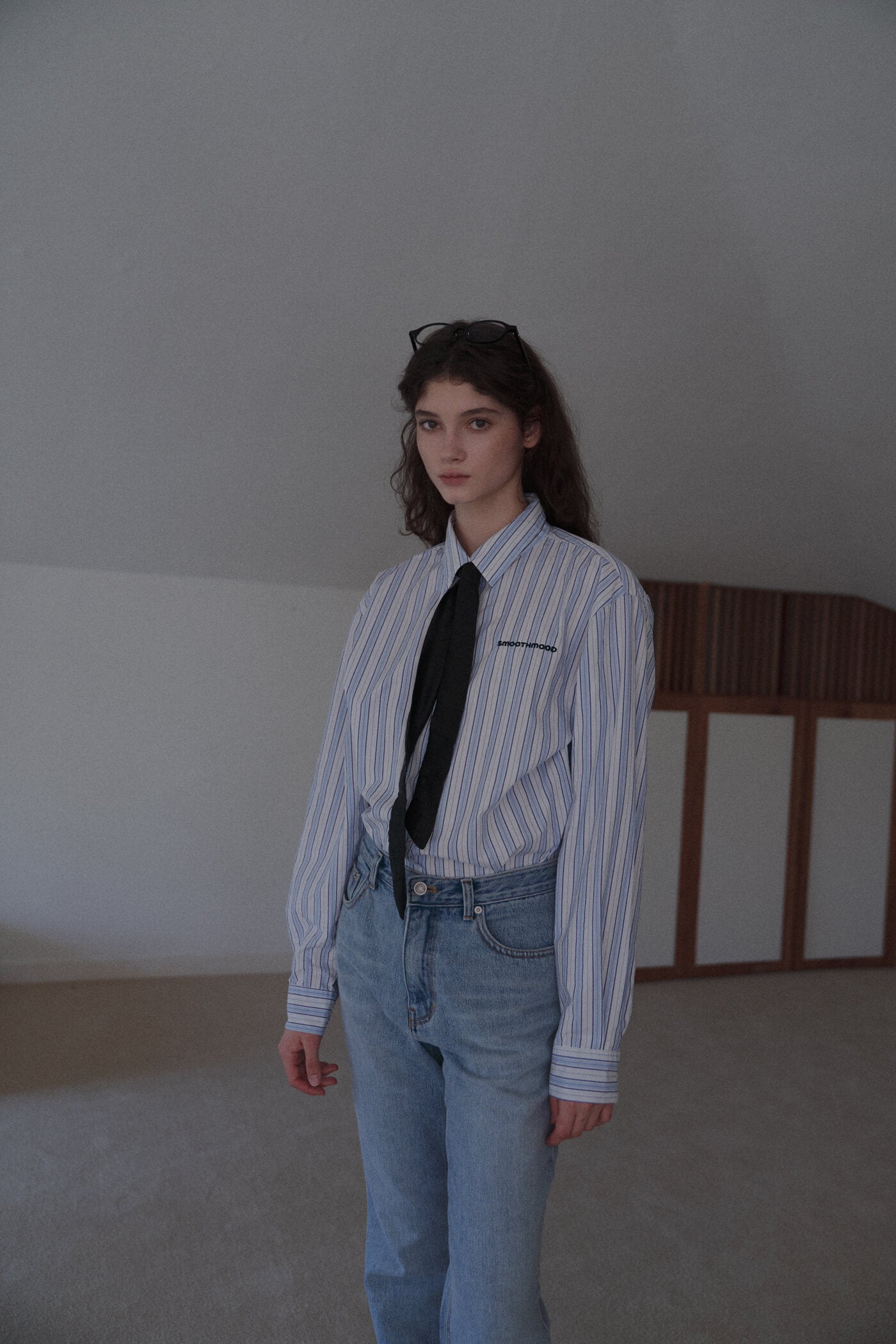 ★[IVE Gaeul Worn] 【Smoothmood】Aberdeen Logo Striped Shirts Classic Blue (6th)
