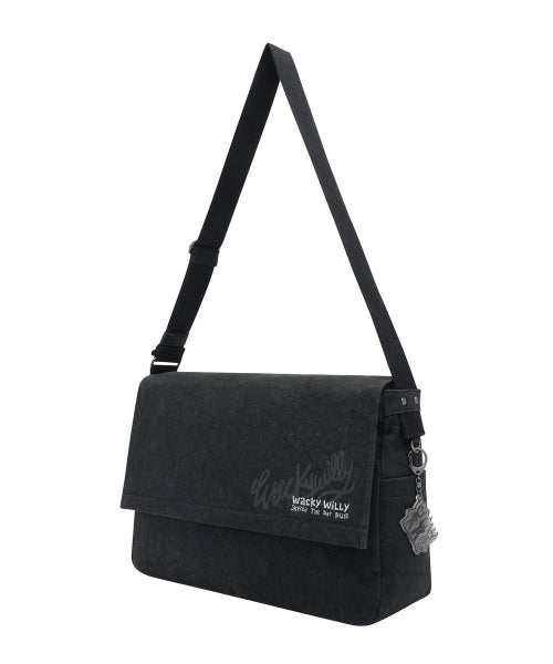 Crackwashing News Paper Back Black