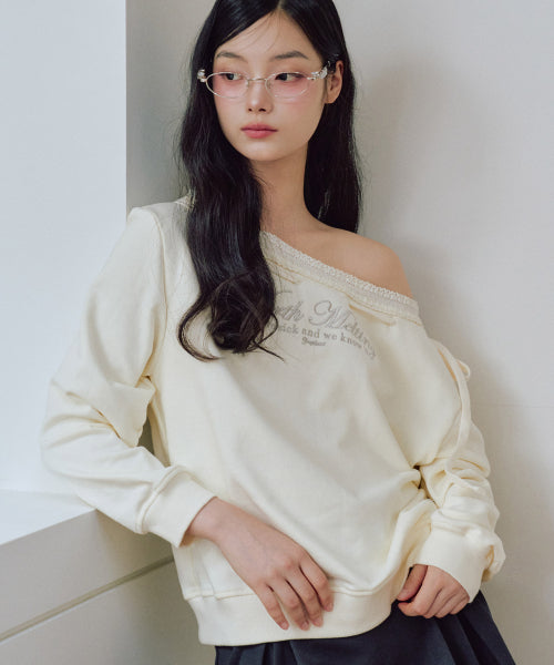 Hana One Off shoulder Sweatshirt [IVORY]