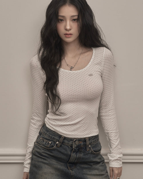 Dot U-neck T-shirt (ivory)