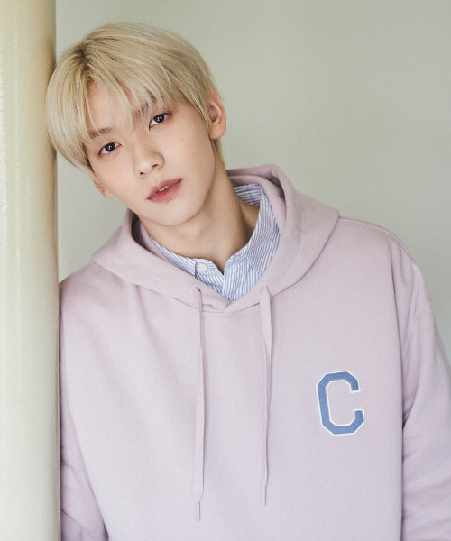 C LOGO HOODIE