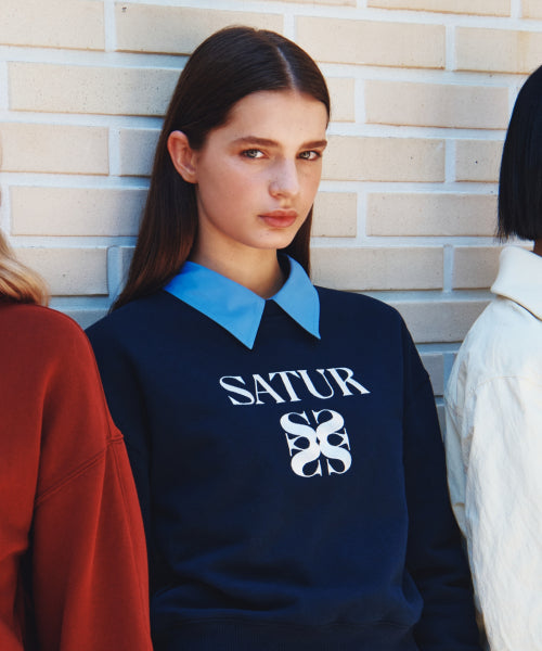 (W) Classic Logo Crop Sweatshirt Navy