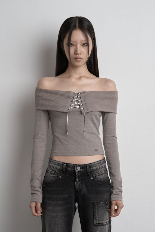 EYELET OFF SHOULDER TOP BEIGE