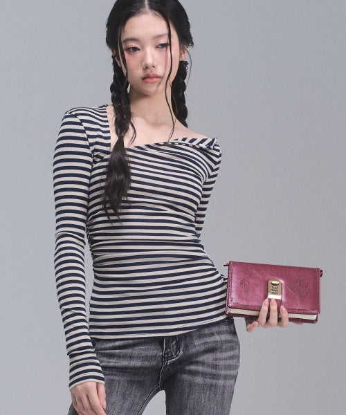 Chloe Unbalanced Sleeve Top [NAVY STRIPE]