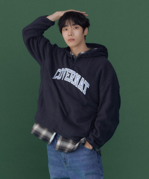 WARM ON ARCH LOGO FLEECE HOODIE