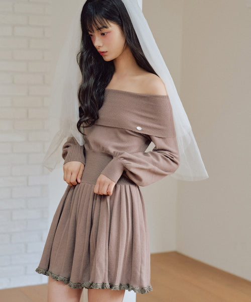 Vanessa Off-Shoulder Flare One-Piece [MOCHA]