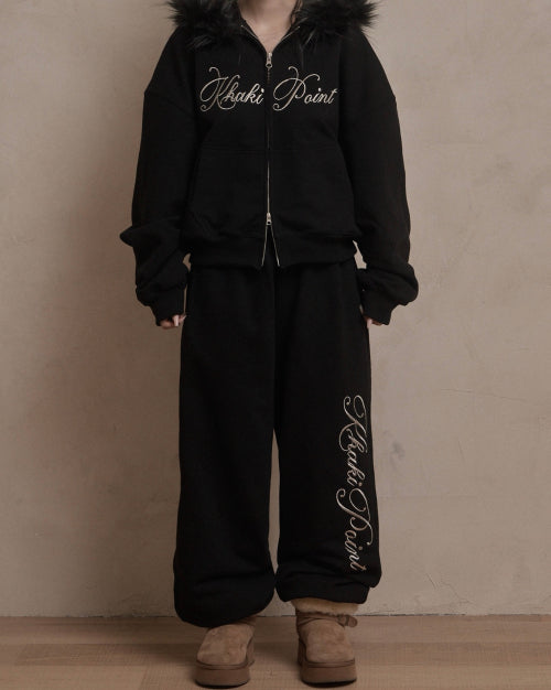 Lettering Jogger Pants (black)