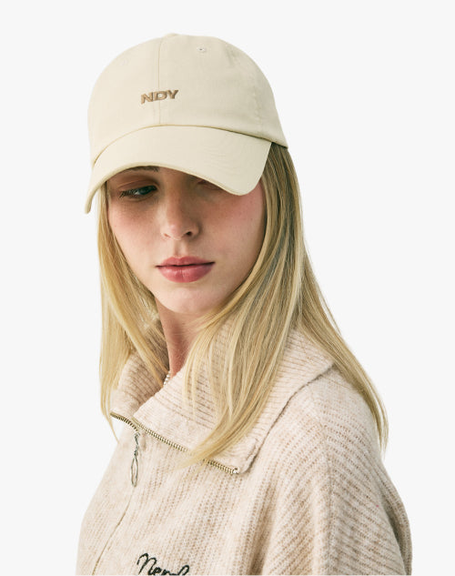 Essential Ball Cap Cream