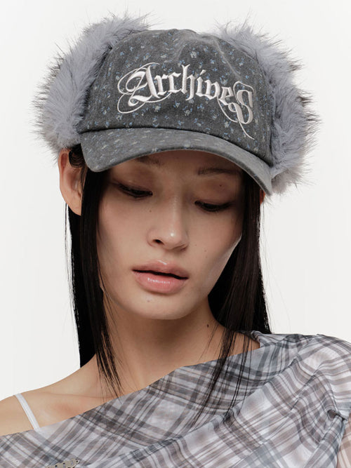 ARCHIVES DAISY FUR EARFLAP CAP (GREY)