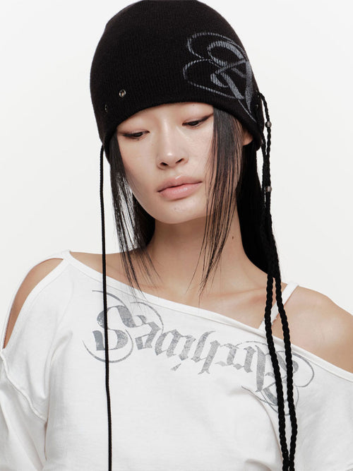 A SPRAYED STUD BEANIE (BLACK)