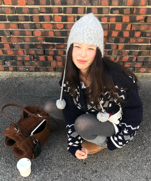Pompom Dot Ear Muff Alpaca Beanie (Gray)
